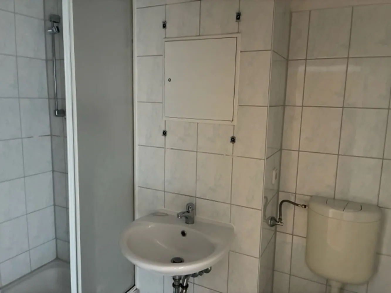 2 Zimmer Wohnung mit 42 m² in Halle (Saale) – Bild 4