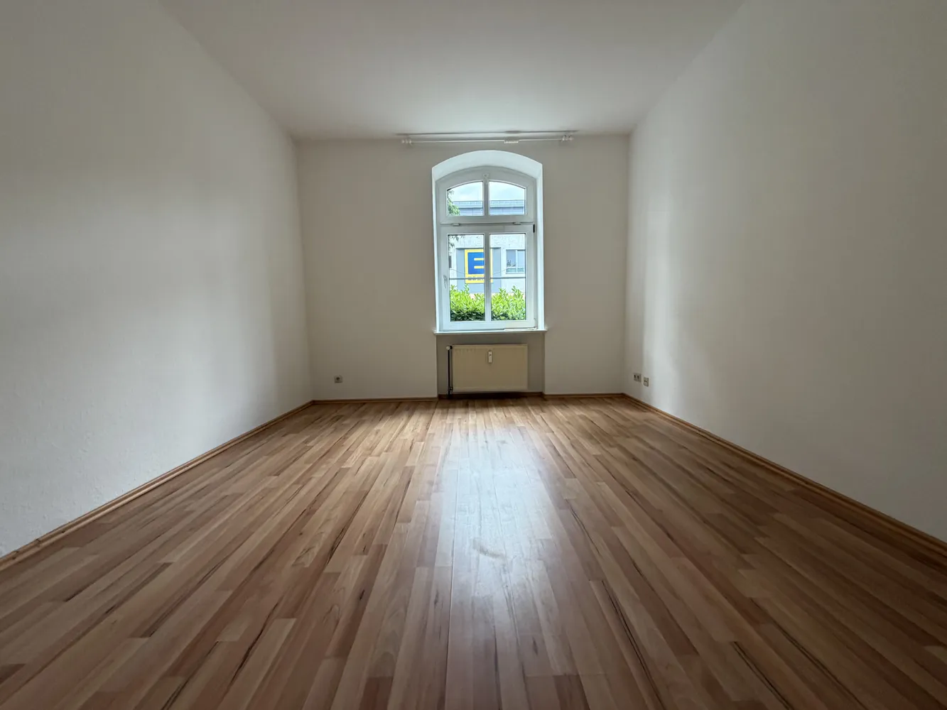 2 Zimmer Wohnung mit 55 m² in Krefeld – Bild 2