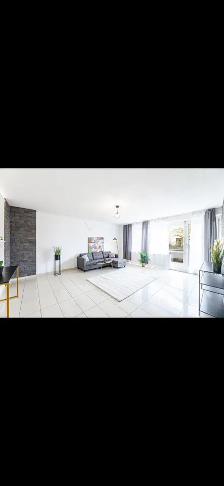 4 Zimmer Wohnung mit 87 m² in Würzburg – Bild 1