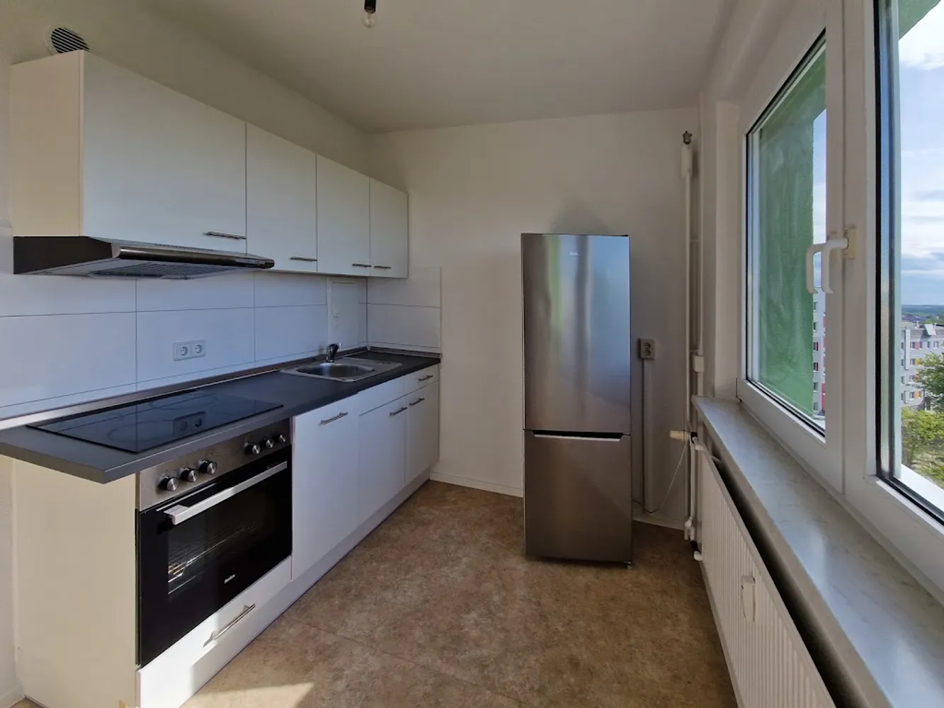 3 Zimmer Wohnung mit 69 m² in Neubrandenburg – Bild 1