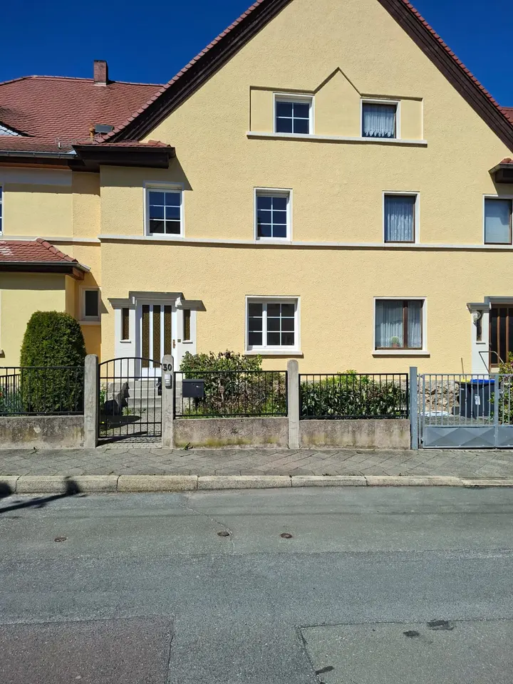 5 Zimmer Wohnung mit 120 m² in Weimar – Bild 2
