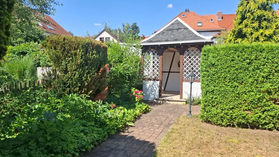 5 Zimmer Wohnung mit 120 m² in Weimar – Bild 4