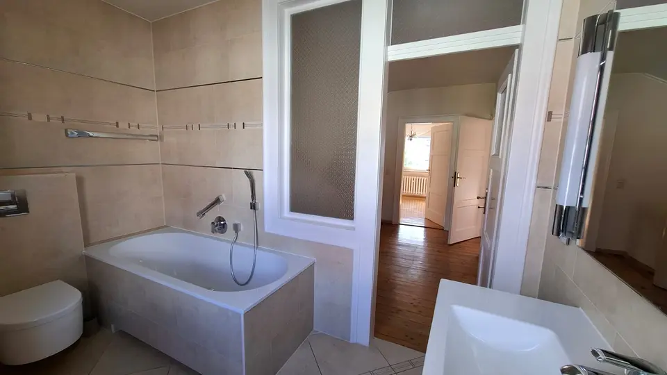 5 Zimmer Wohnung mit 120 m² in Weimar – Bild 6