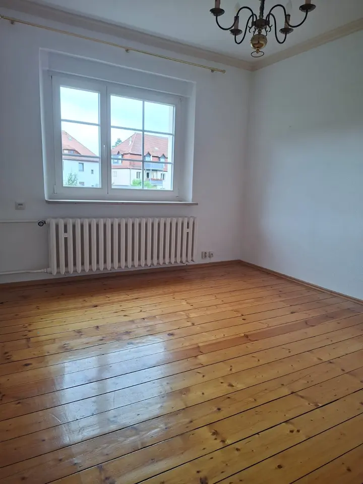 5 Zimmer Wohnung mit 120 m² in Weimar – Bild 8