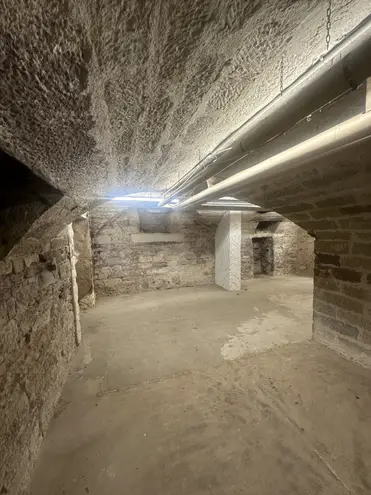 1 Zimmer Wohnung mit 146 m² in Stuttgart – Bild 3
