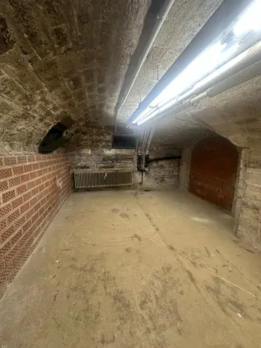 1 Zimmer Wohnung mit 146 m² in Stuttgart – Bild 4