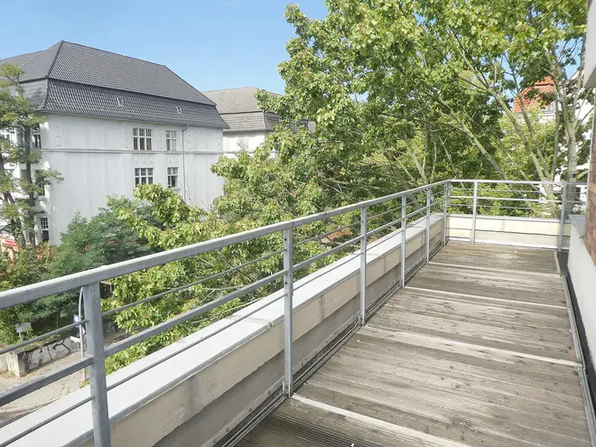1 Zimmer Wohnung mit 55 m² in Berlin – Bild 2
