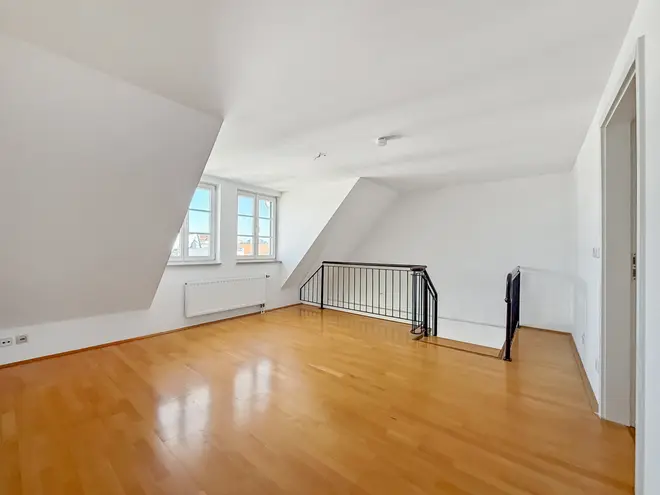 2 Zimmer Wohnung mit 55 m² in Halle (Saale) – Bild 3