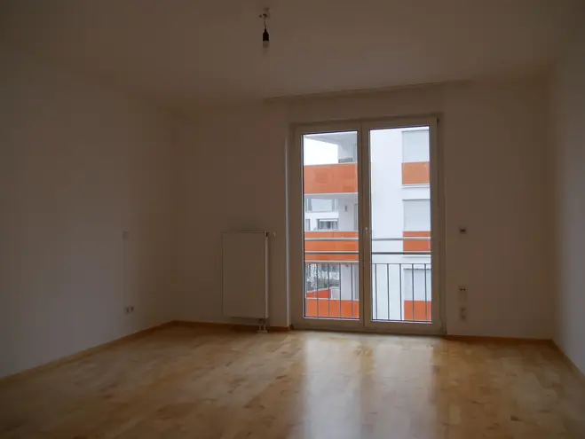 2 Zimmer Wohnung mit 70 m² in Karlsruhe – Bild 3