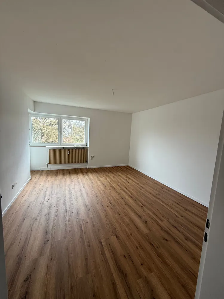 3 Zimmer Wohnung mit 90 m² in Amberg – Bild 2