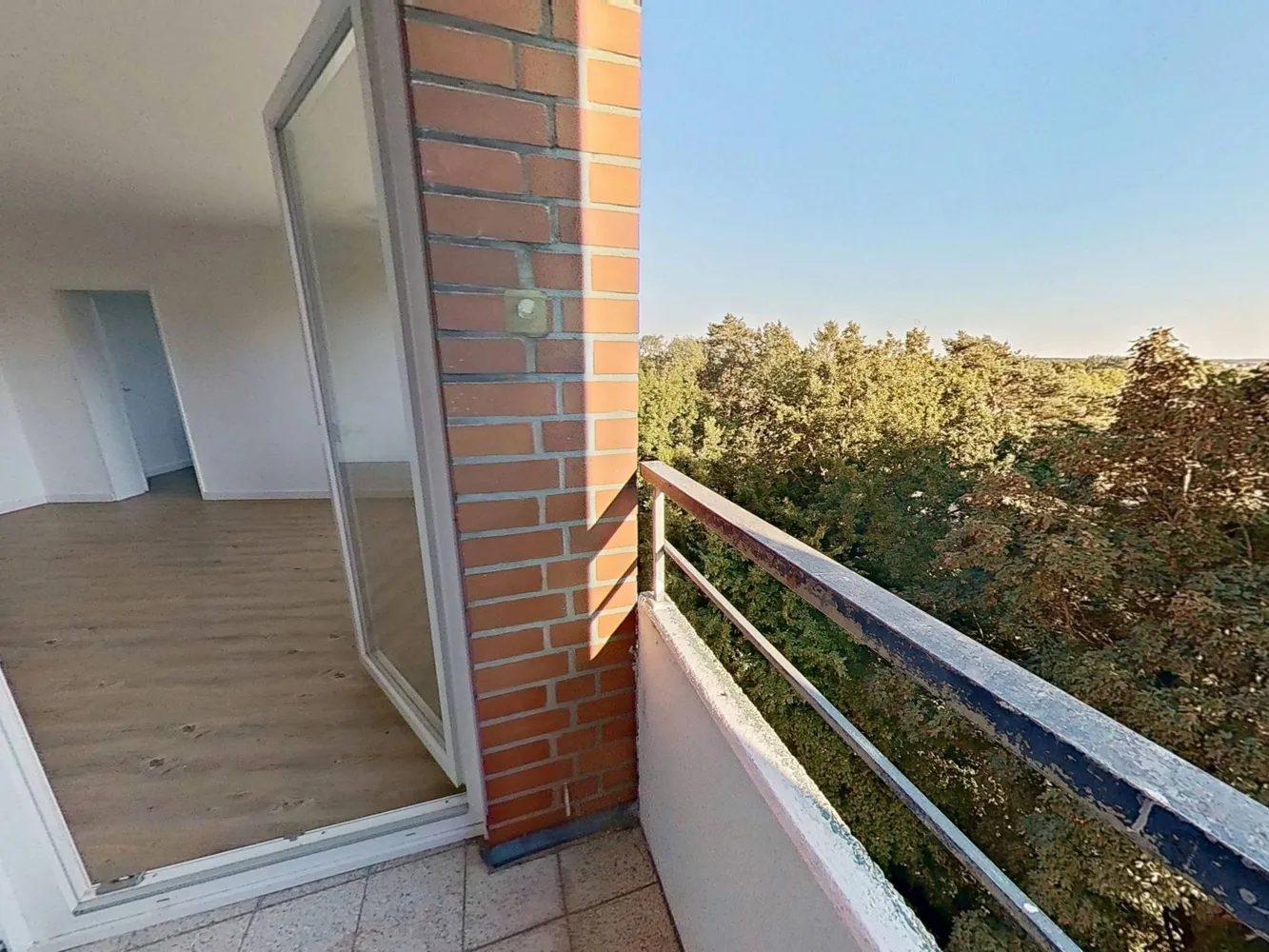 2 Zimmer Wohnung mit 55 m² in Lübeck – Bild 4