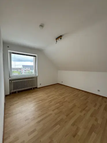 4 Zimmer Wohnung mit 82 m² in Hannover – Bild 4