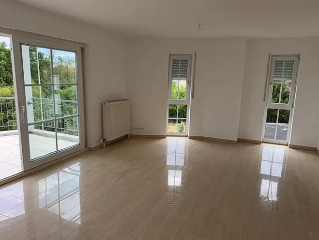 3 Zimmer Wohnung mit 90 m² in Wiesbaden – Bild 4