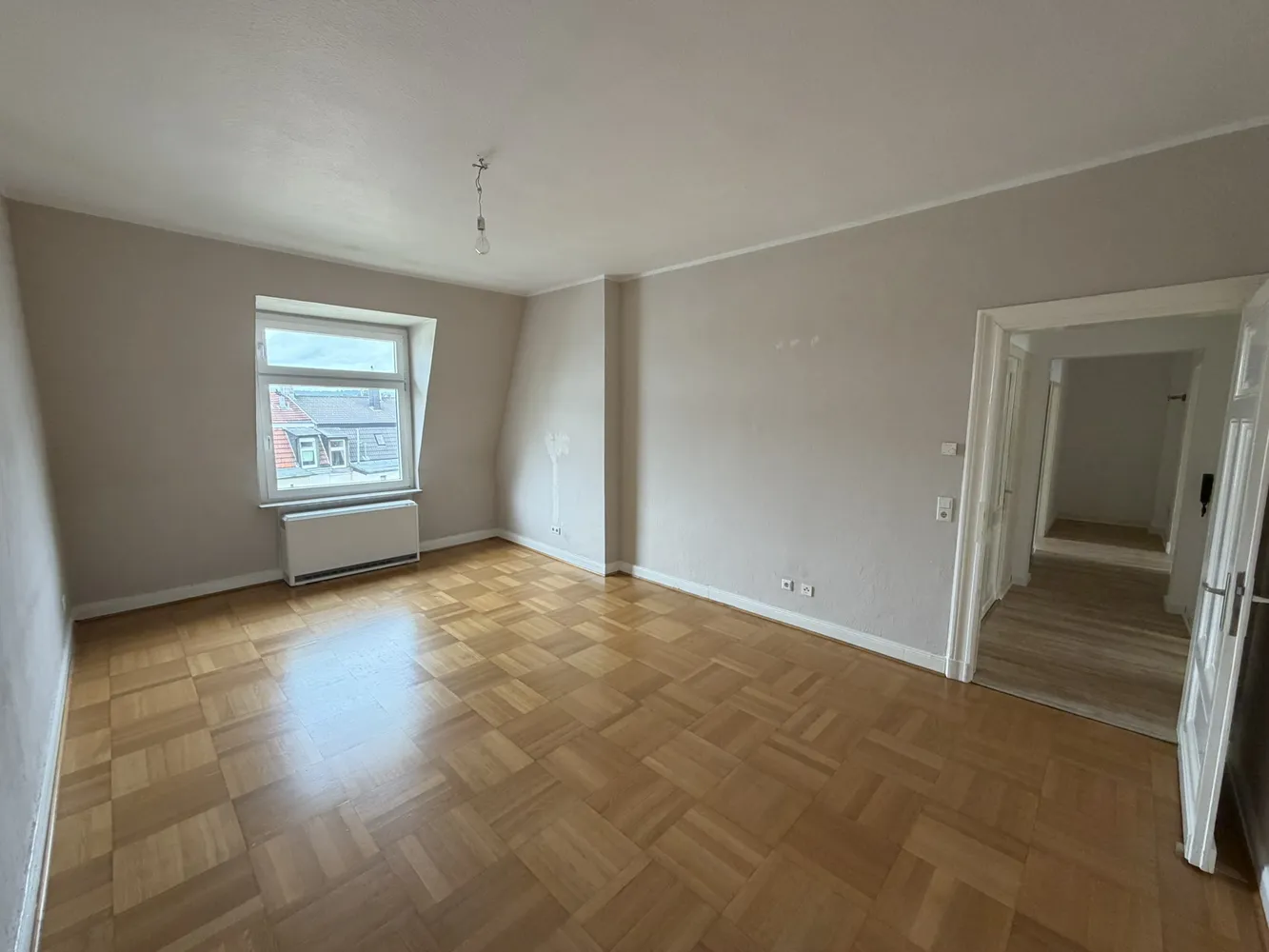 4 Zimmer Wohnung mit 100 m² in Wuppertal – Bild 3