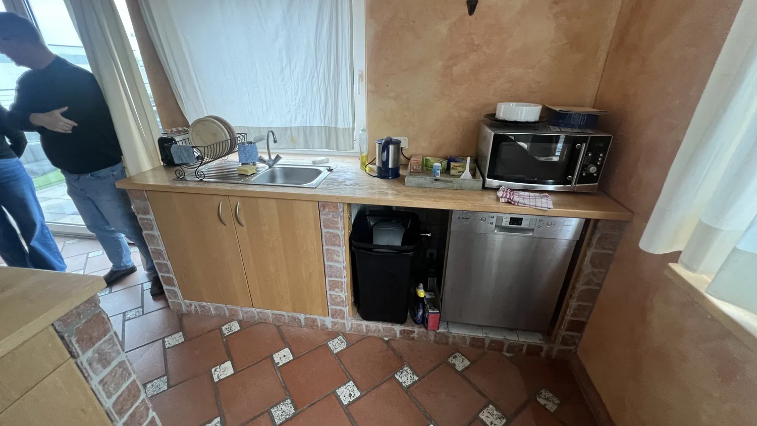 1 Zimmer Wohnung mit 100 m² in Oberhausen – Bild 8