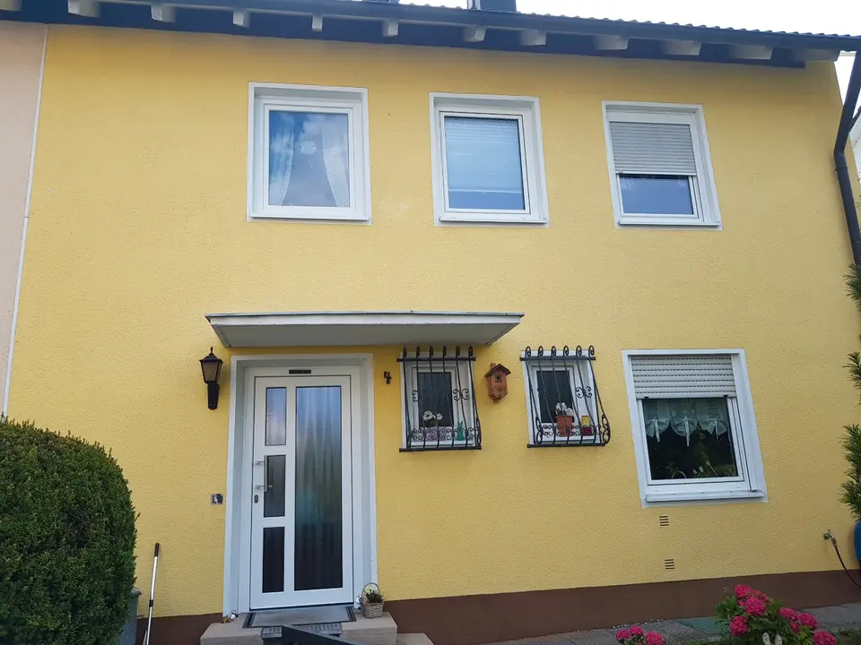 4 Zimmer Wohnung mit 110 m² in Fürth – Bild 2