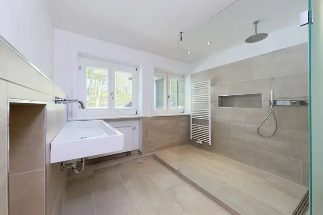 9 Zimmer Haus mit 334 m² in Hamburg – Bild 6