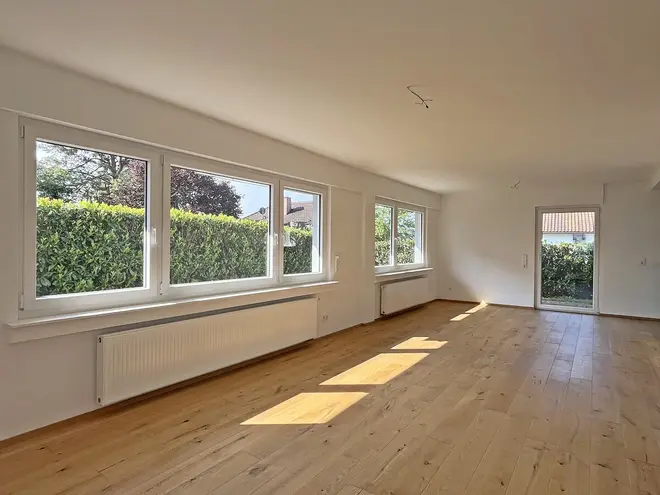 5 Zimmer Haus mit 140 m² in Reutlingen – Bild 1