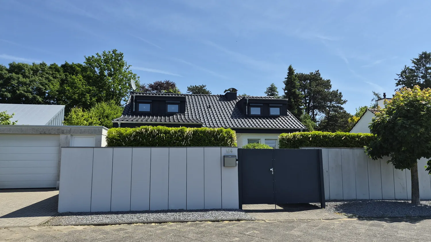 5 Zimmer Haus mit 147 m² in Mönchengladbach – Bild 1