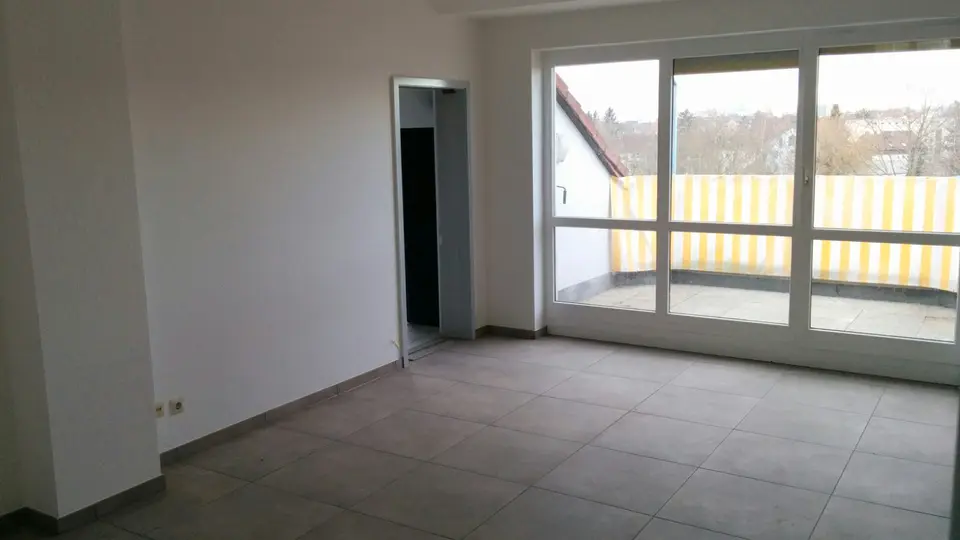 4 Zimmer Wohnung mit 113 m² in Offenbach – Bild 3