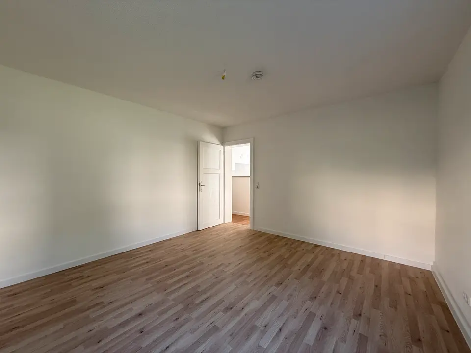 3 Zimmer Wohnung mit 64 m² in Plauen – Bild 2