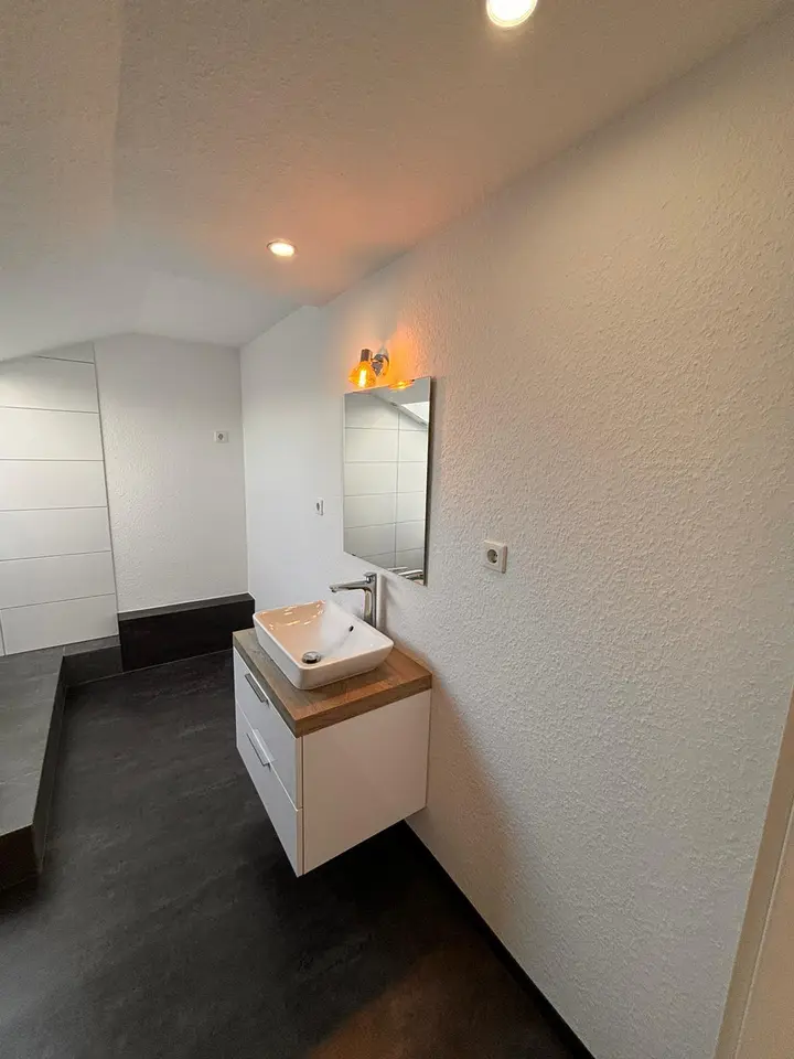 4 Zimmer Wohnung mit 120 m² in Emden – Bild 9