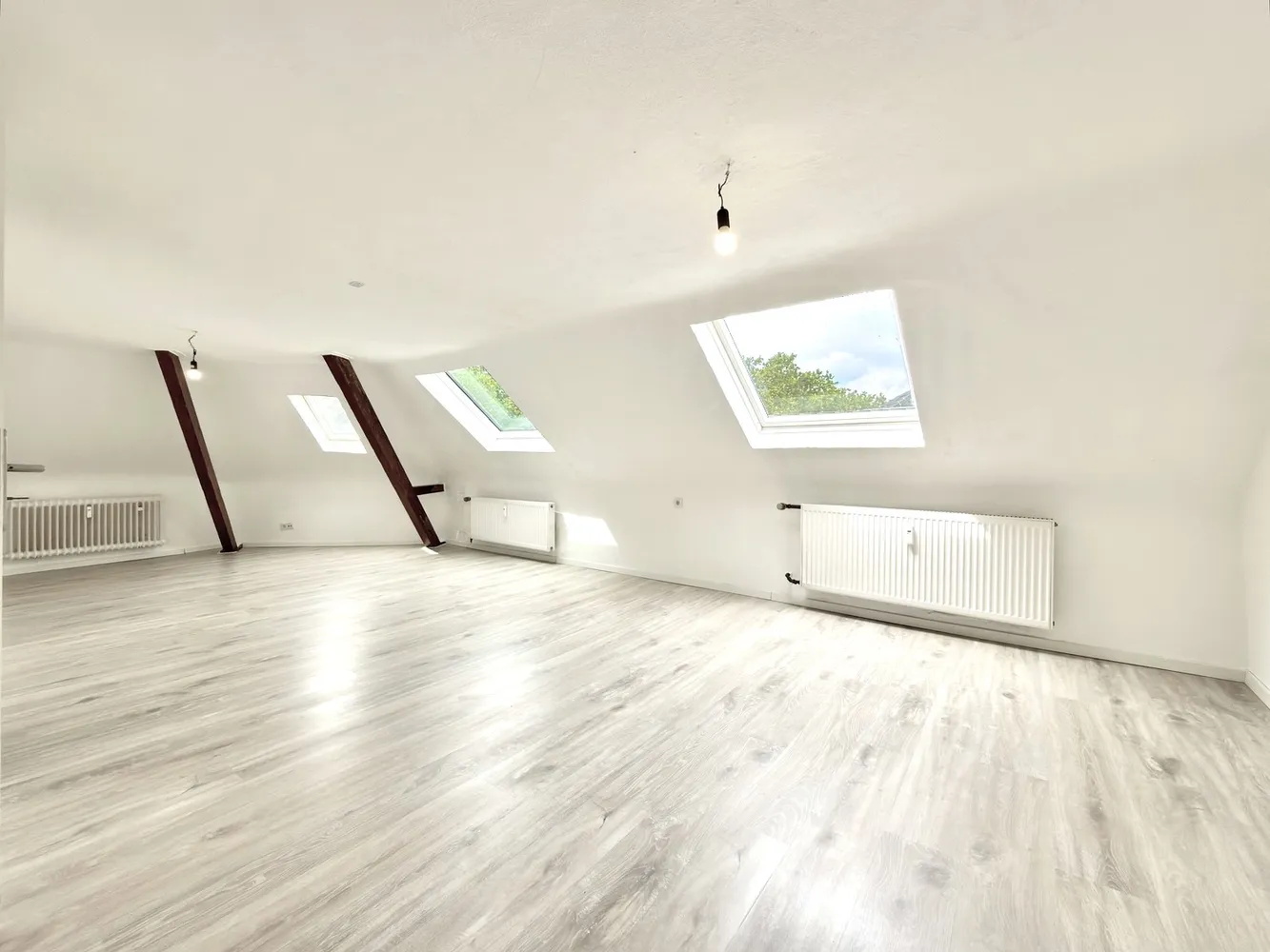 2 Zimmer Wohnung mit 60 m² in Krefeld – Bild 1