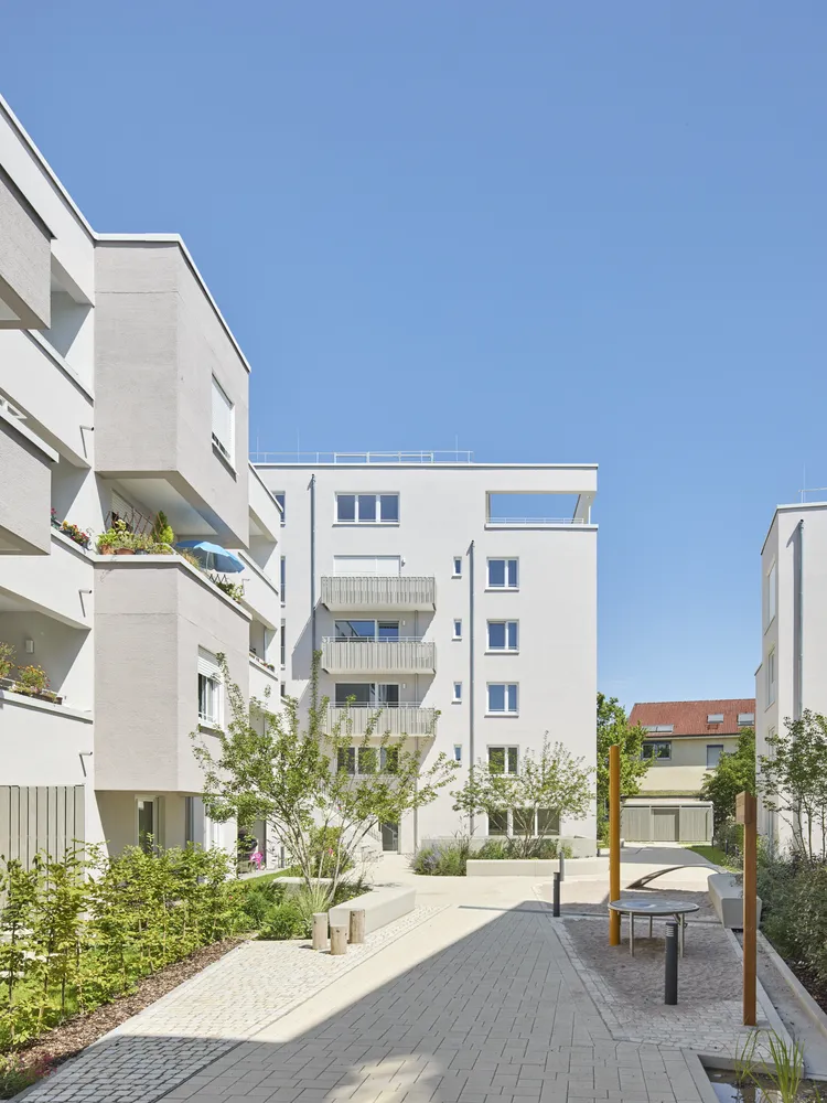 2 Zimmer Wohnung mit 69 m² in Ludwigsburg – Bild 1