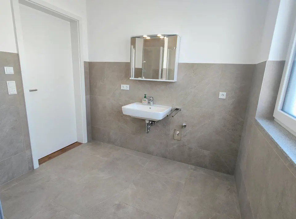 2 Zimmer Wohnung mit 80 m² in Koblenz – Bild 7