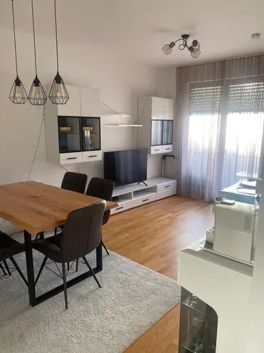 2 Zimmer Wohnung mit 63 m² in Regensburg – Bild 2