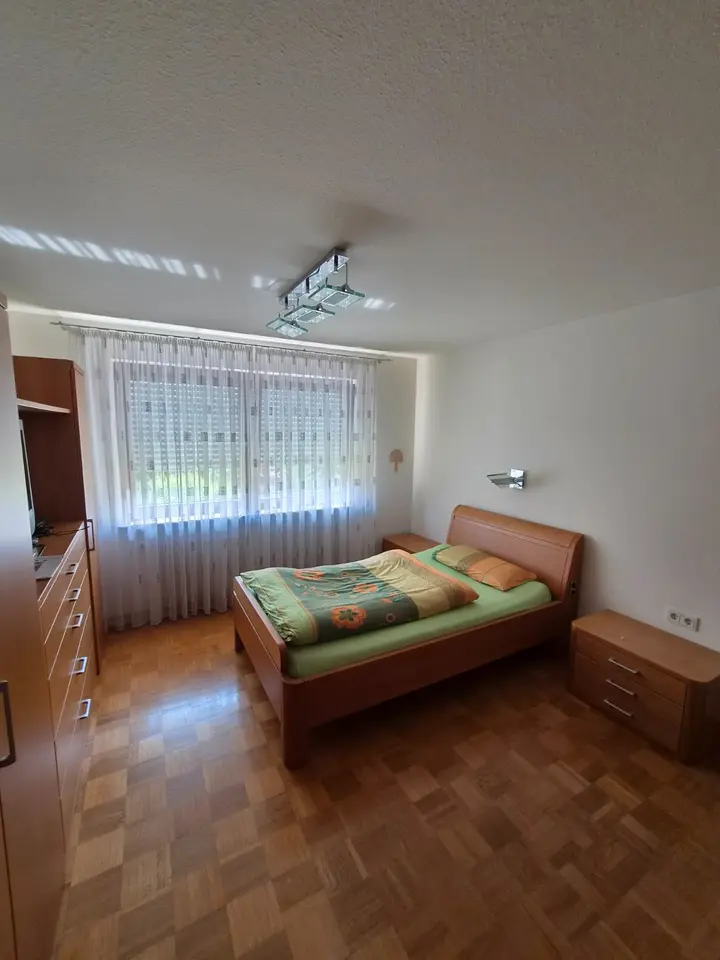 4 Zimmer Wohnung mit 100 m² in Reutlingen – Bild 1