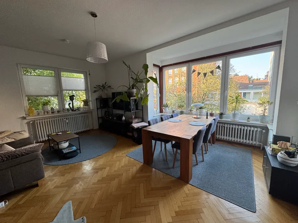 4 Zimmer Wohnung mit 100 m² in Bremerhaven – Bild 1