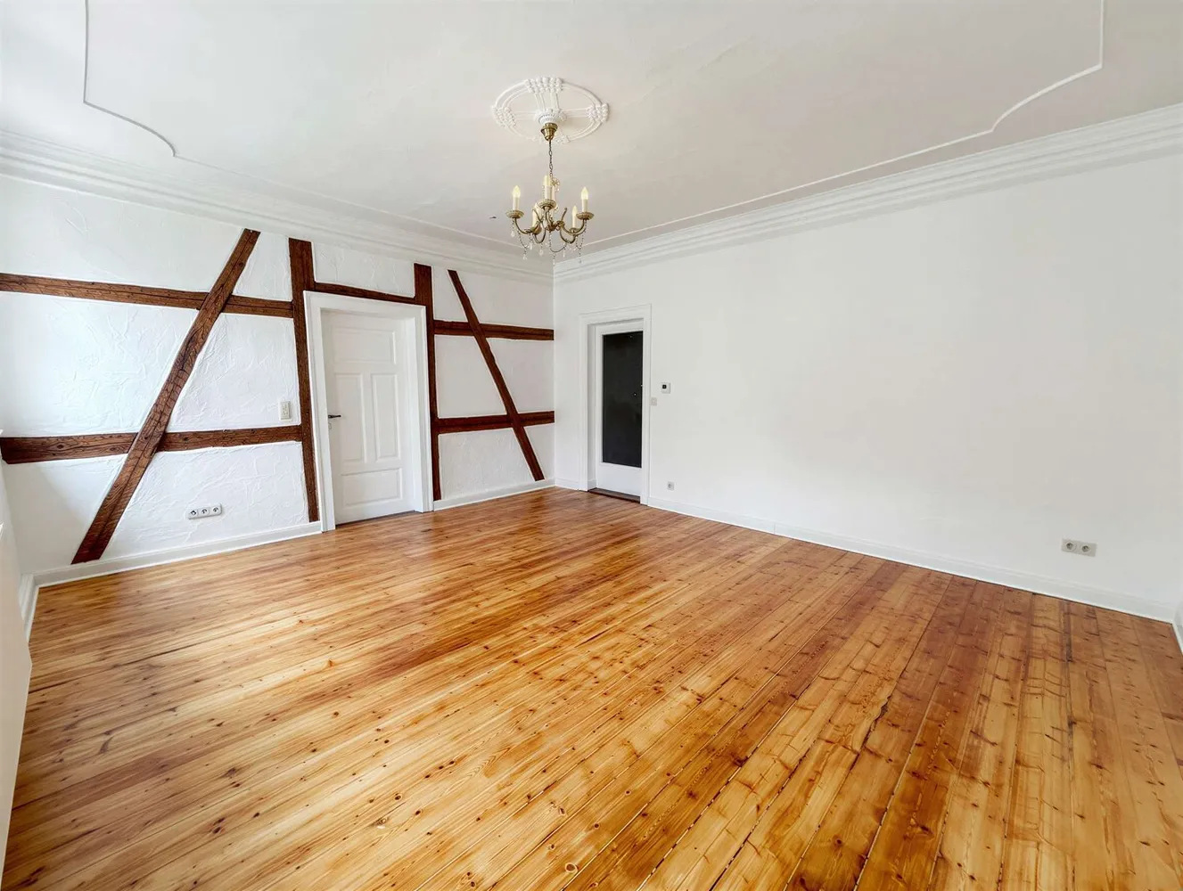 4 Zimmer Wohnung mit 108 m² in Coburg – Bild 2