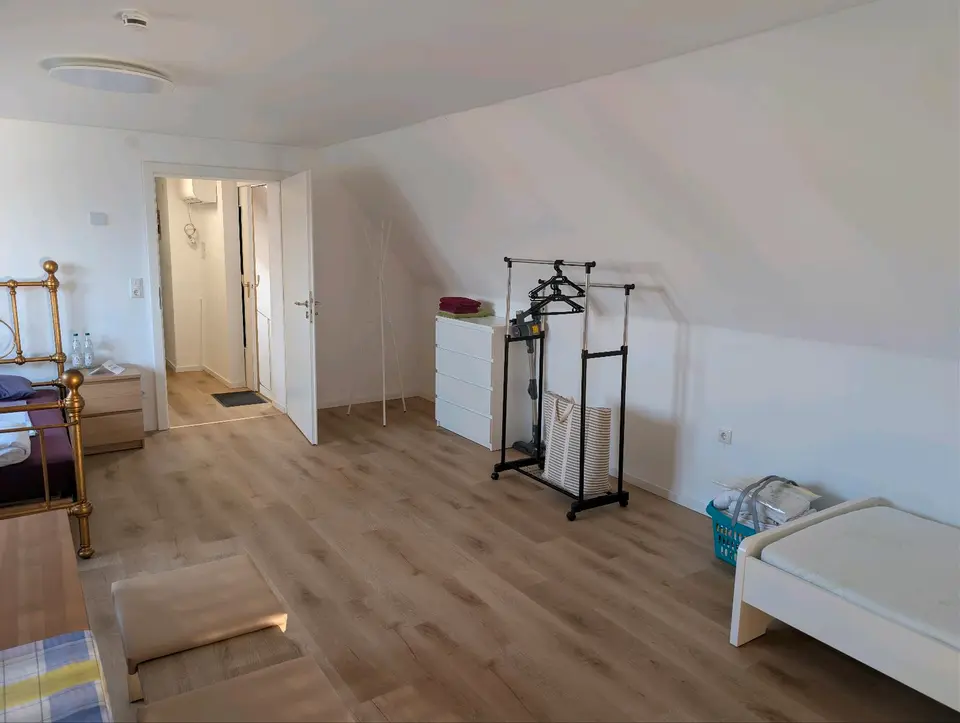 WG-Zimmer mit 74 m² in Erlangen – Bild 2