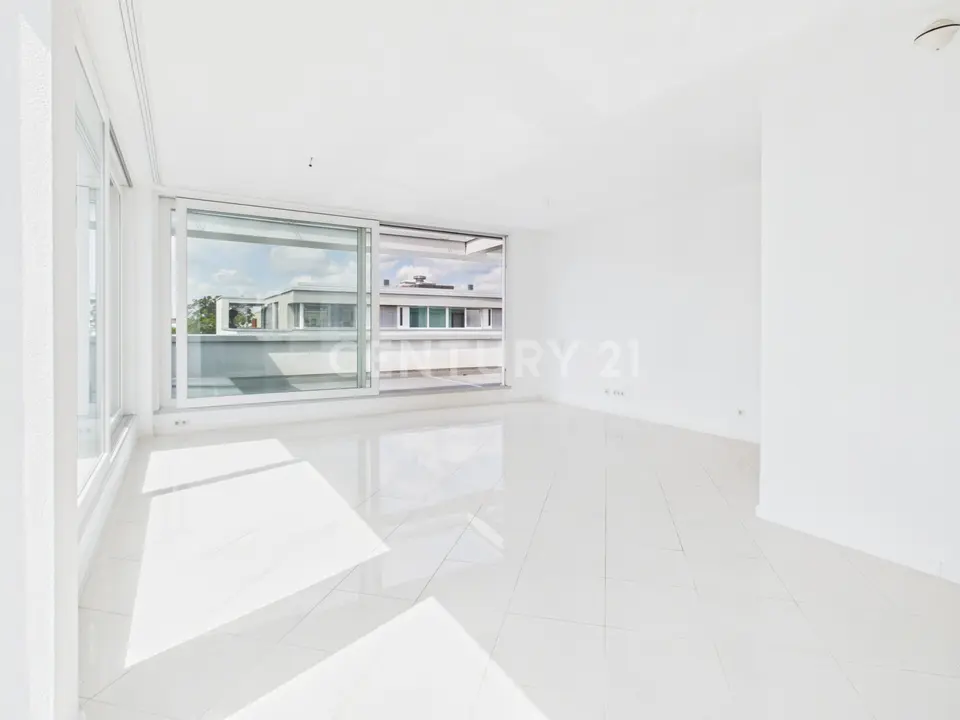 5 Zimmer Wohnung mit 193 m² in Darmstadt – Bild 2