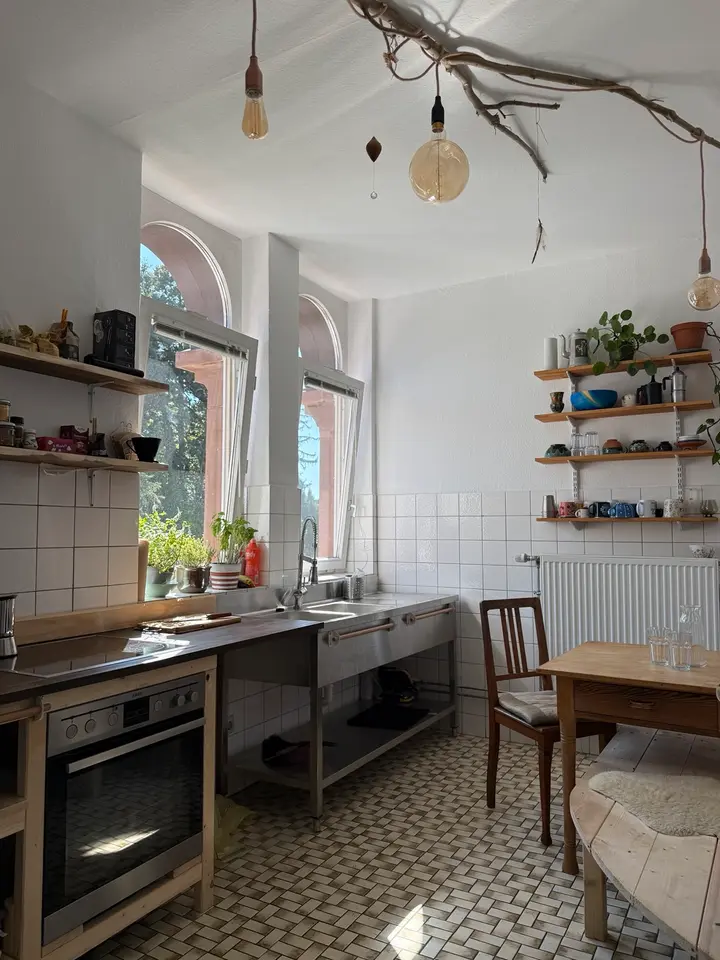 6 Zimmer Wohnung mit 160 m² in Freiburg im Breisgau – Bild 8