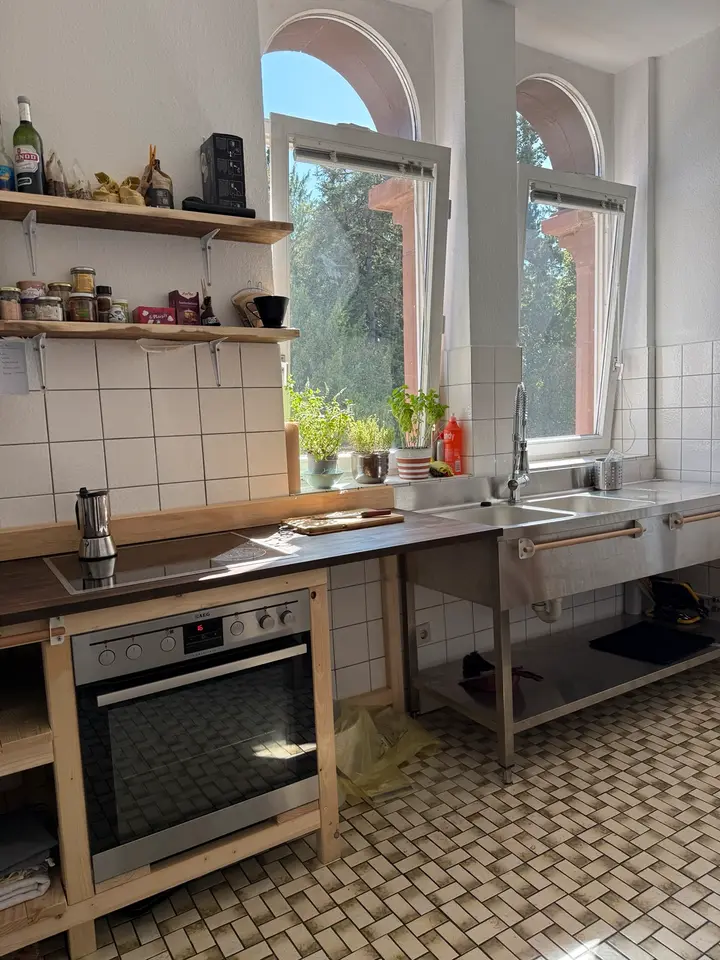 6 Zimmer Wohnung mit 160 m² in Freiburg im Breisgau – Bild 10