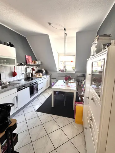 2 Zimmer Wohnung mit 79 m² in Krefeld – Bild 4