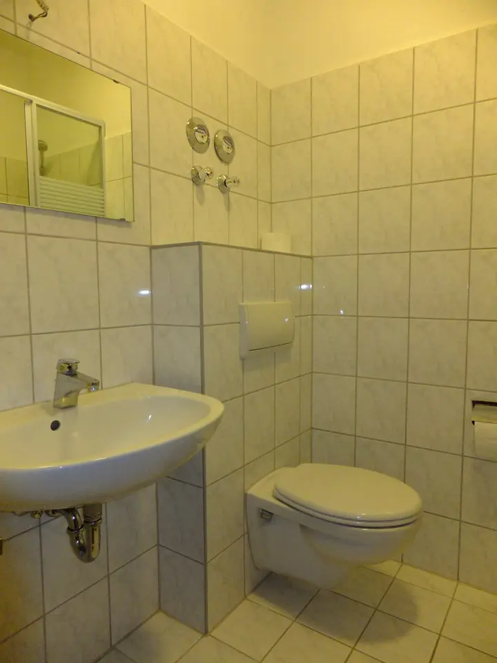 2 Zimmer Wohnung mit 47 m² in Plauen – Bild 6
