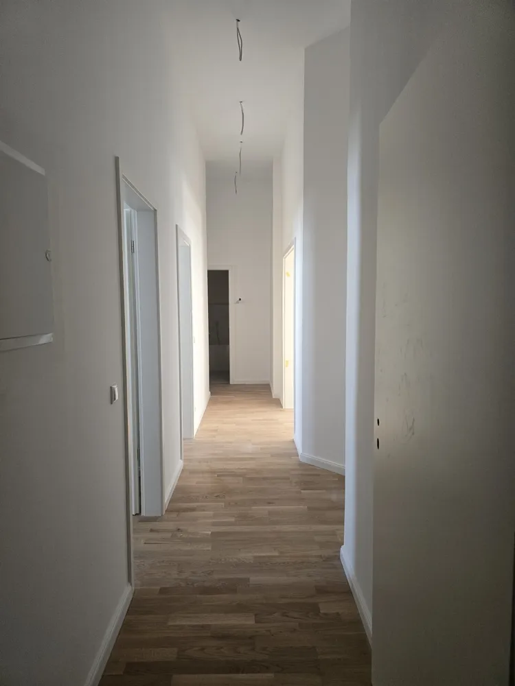 4 Zimmer Wohnung mit 92 m² in Magdeburg – Bild 1