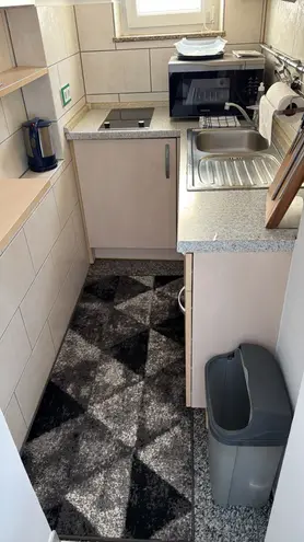 WG-Zimmer mit 29 m² in Frankfurt am Main – Bild 8