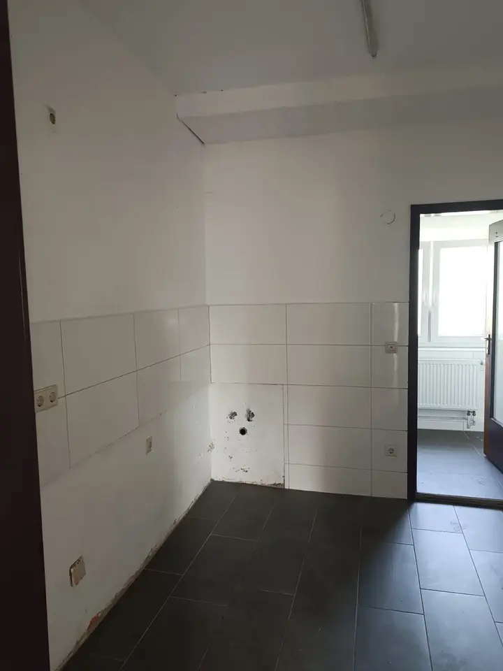 4 Zimmer Wohnung mit 80 m² in Pforzheim – Bild 2