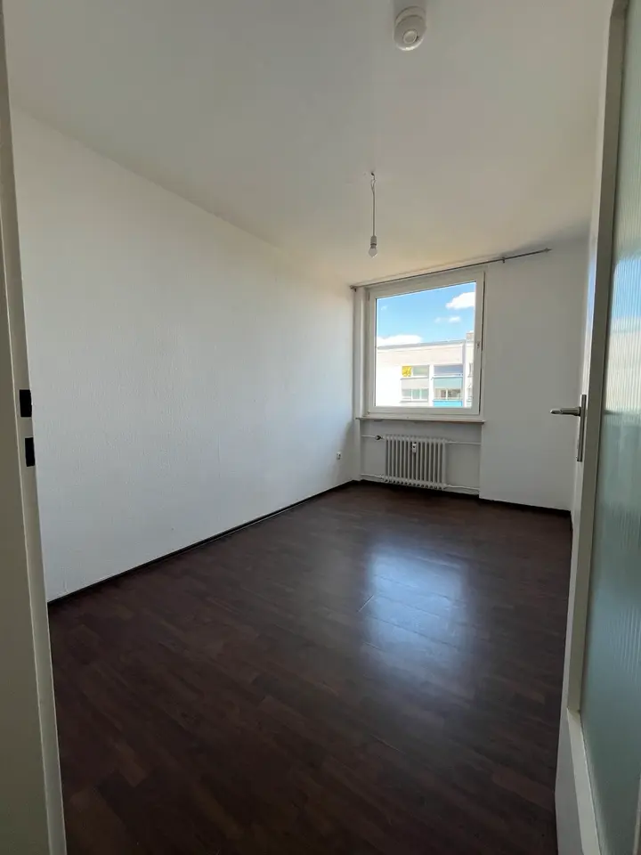3 Zimmer Wohnung mit 65 m² in Erlangen – Bild 4