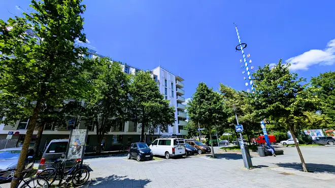 5 Zimmer Wohnung mit 97 m² in München – Bild 1