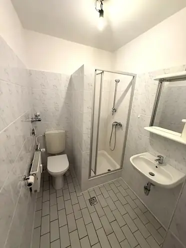 1 Zimmer Wohnung mit 32 m² in Frankfurt am Main – Bild 2