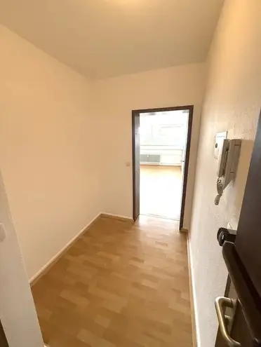 1 Zimmer Wohnung mit 32 m² in Frankfurt am Main – Bild 6