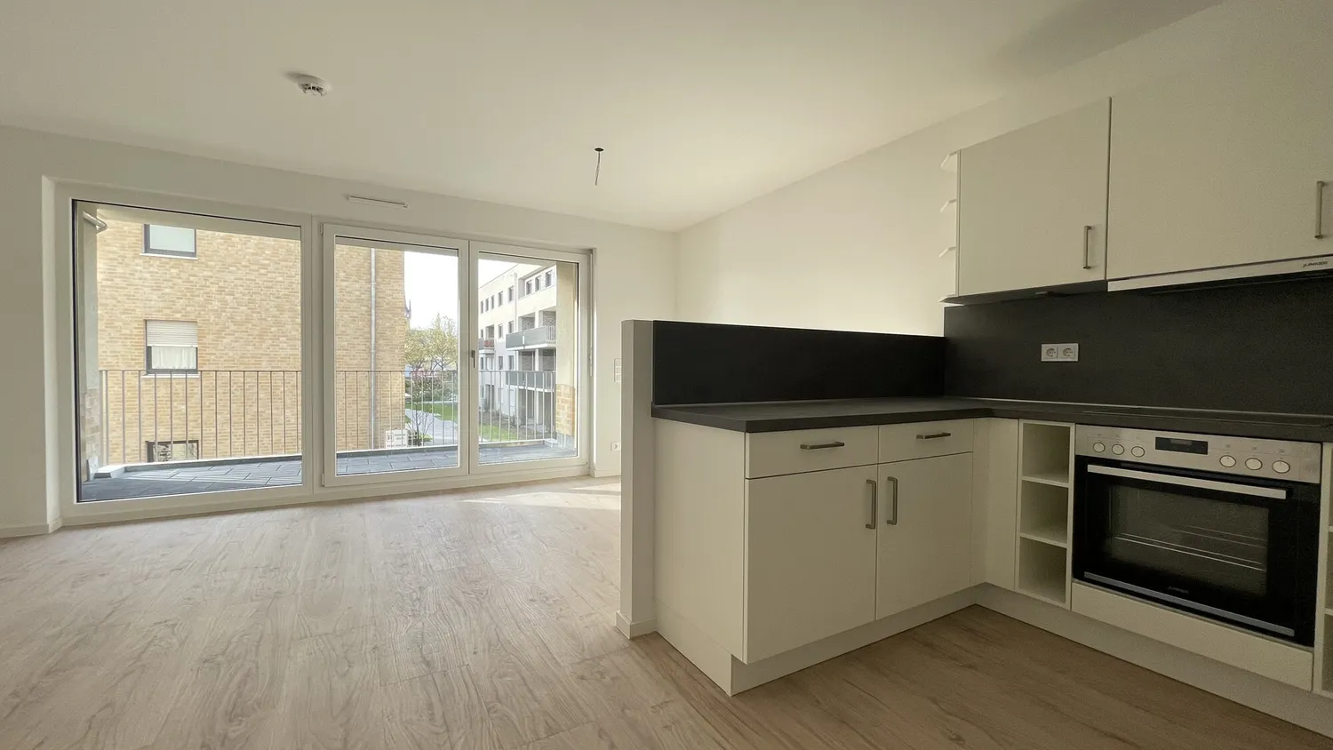2 Zimmer Wohnung mit 69 m² in Dresden – Bild 4