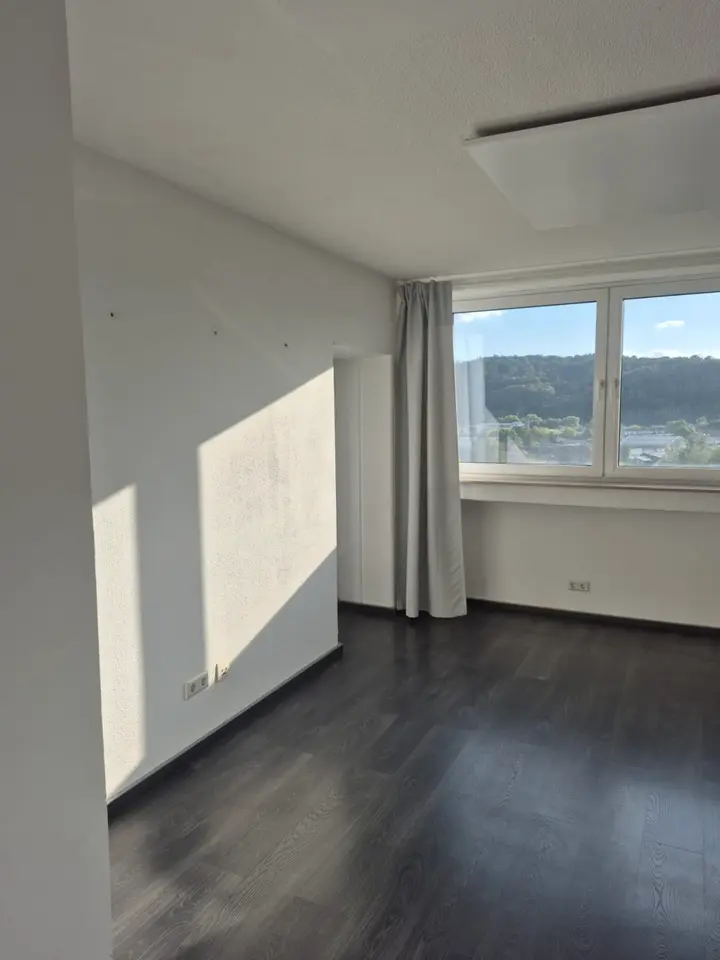 3 Zimmer Wohnung mit 90 m² in Marburg – Bild 2