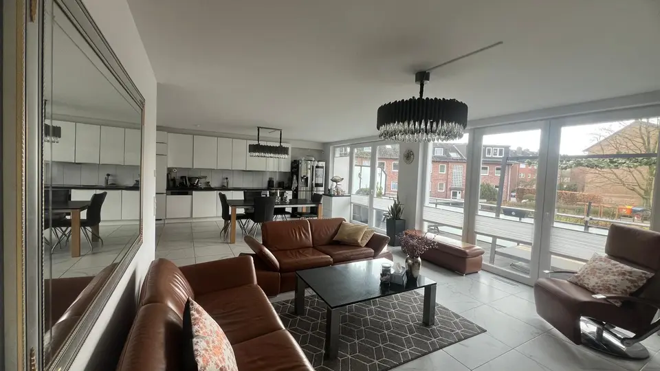 4 Zimmer Wohnung mit 108 m² in Norderstedt – Bild 1
