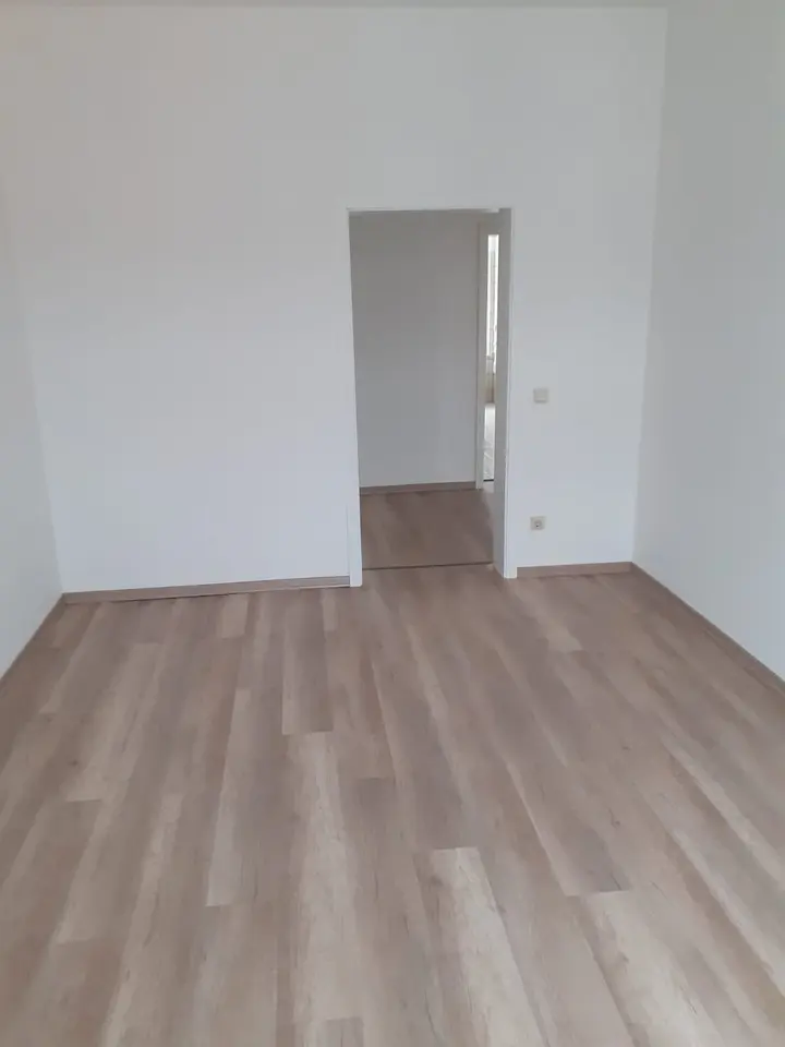 3 Zimmer Wohnung mit 82 m² in Plauen – Bild 6